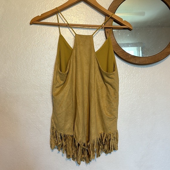 she & sky fringe tank top - Picture 4 of 4